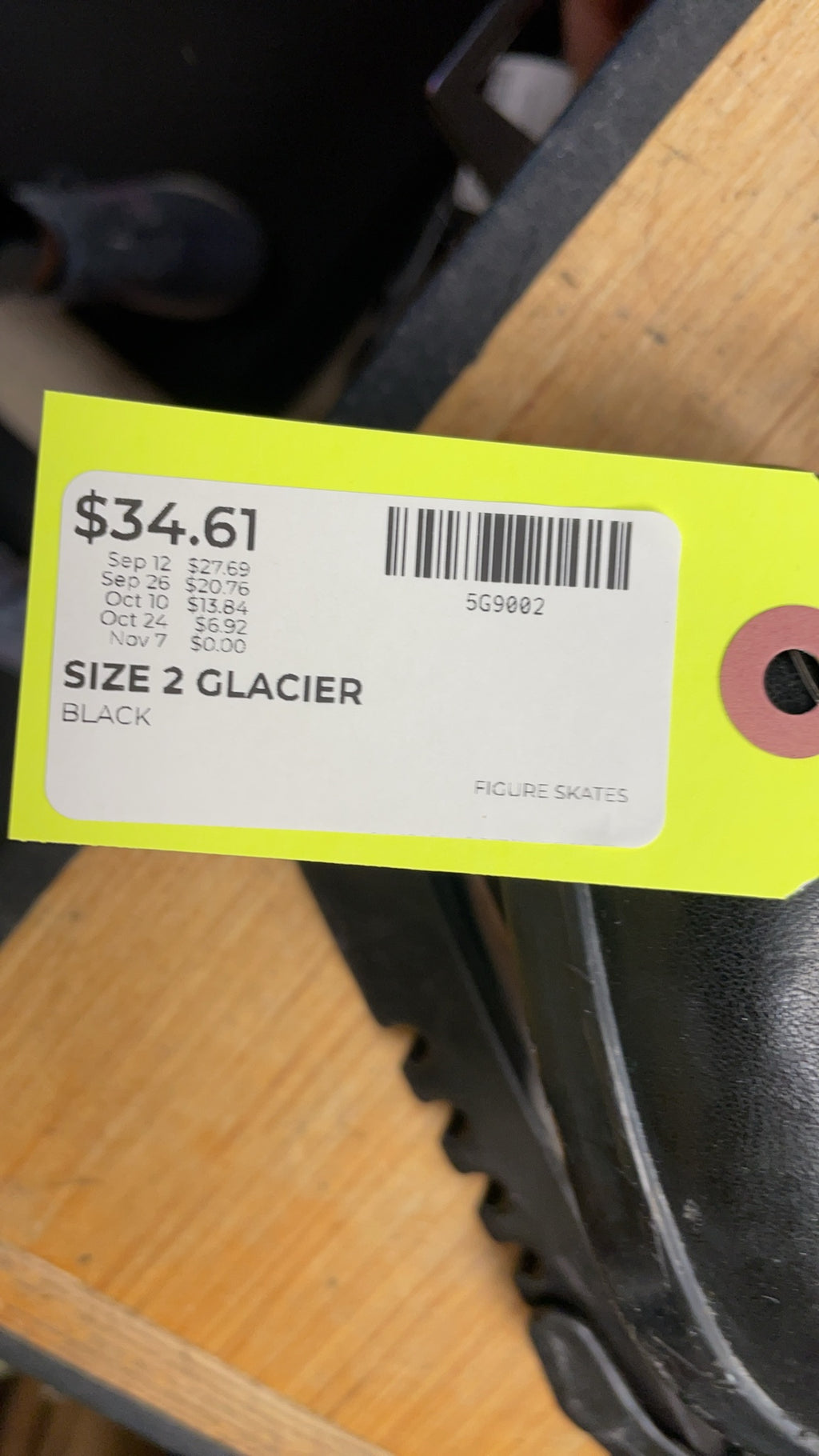Glacier 222 Size 2 Figure Skates