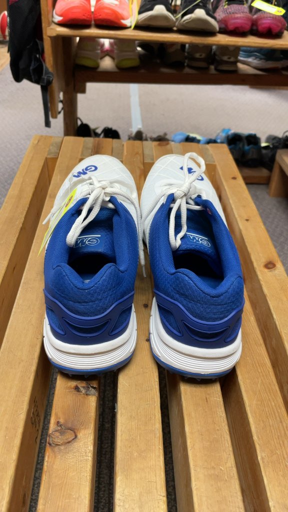 GM Cricket Shoes Size 14 White/Blue