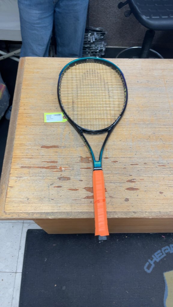 Head Atlantis XL Oversize Tennis Racquet