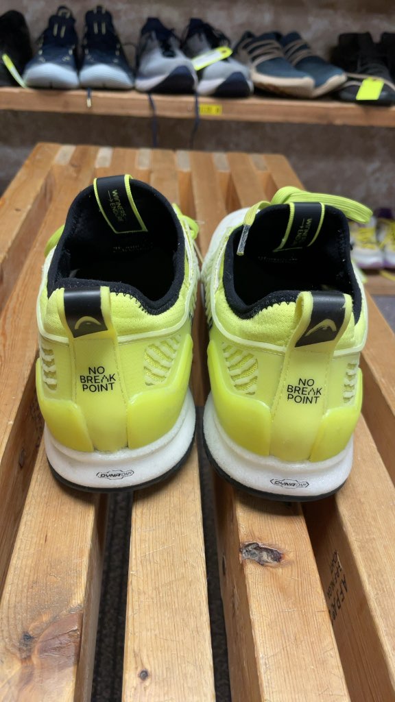 HEAD Non-Marking Court Shoes Size 9.5 Neon
