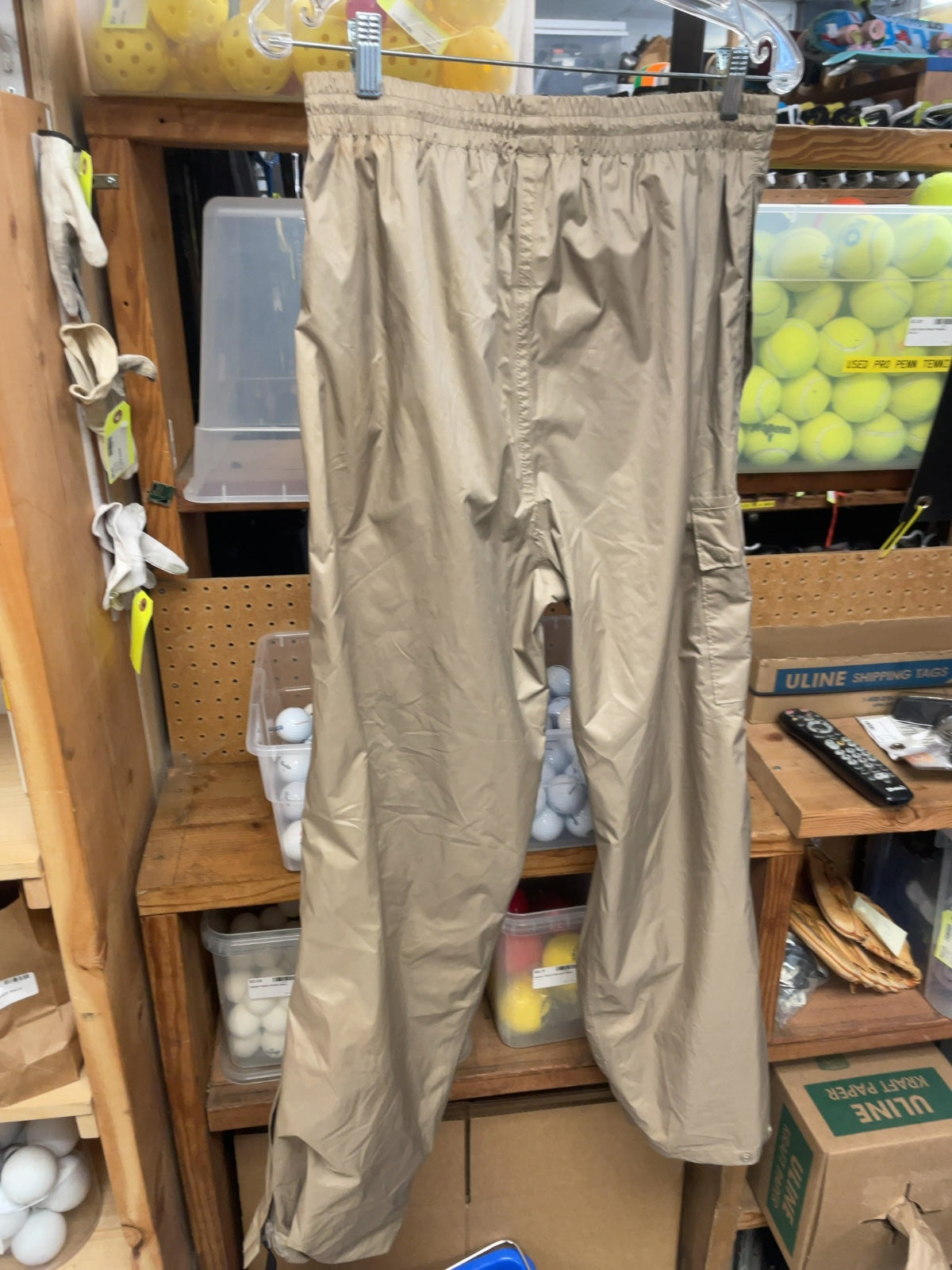 Helly Hansen Misty Mountain Size Large Rain Pants