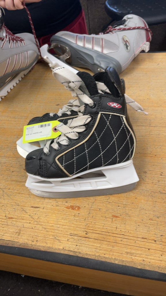 Hespeler Hockey Skates Size 12C