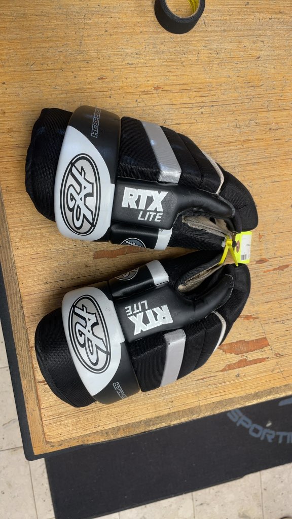 Hespeler RTX Lite Hockey Gloves - 12"