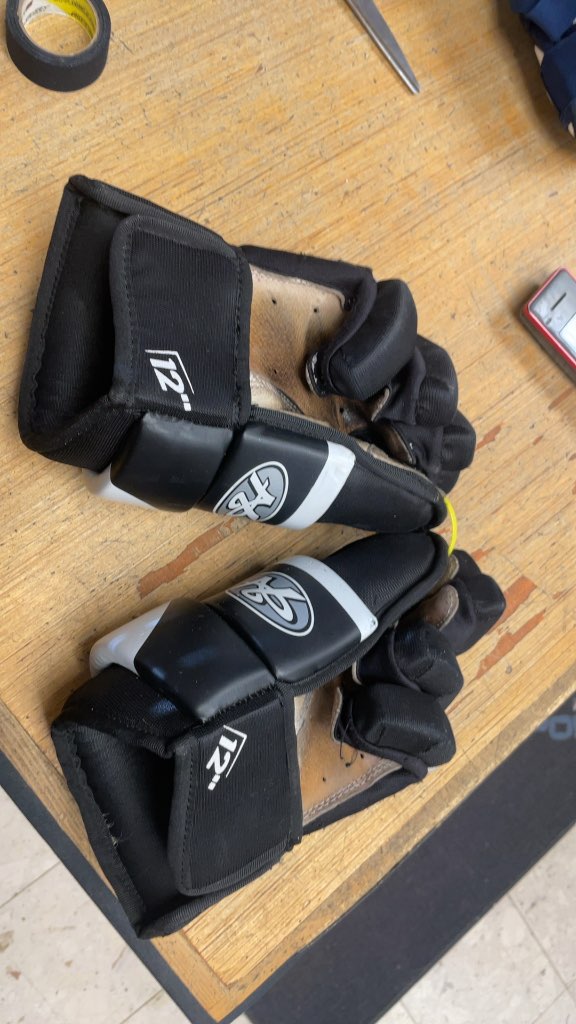 Hespeler RTX Lite Hockey Gloves - 12"