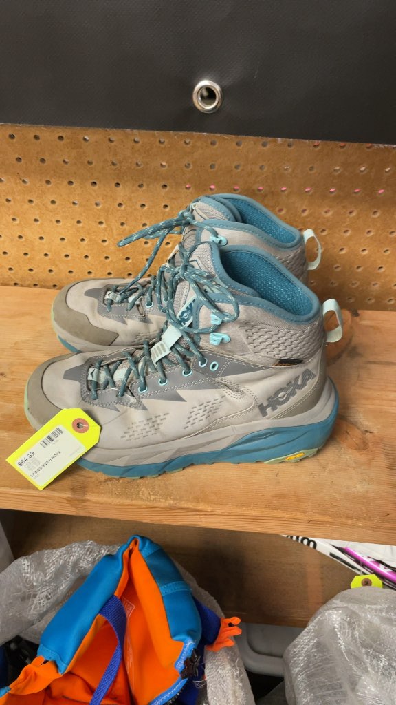 Hoka Ladies Hiking Boots Size 8