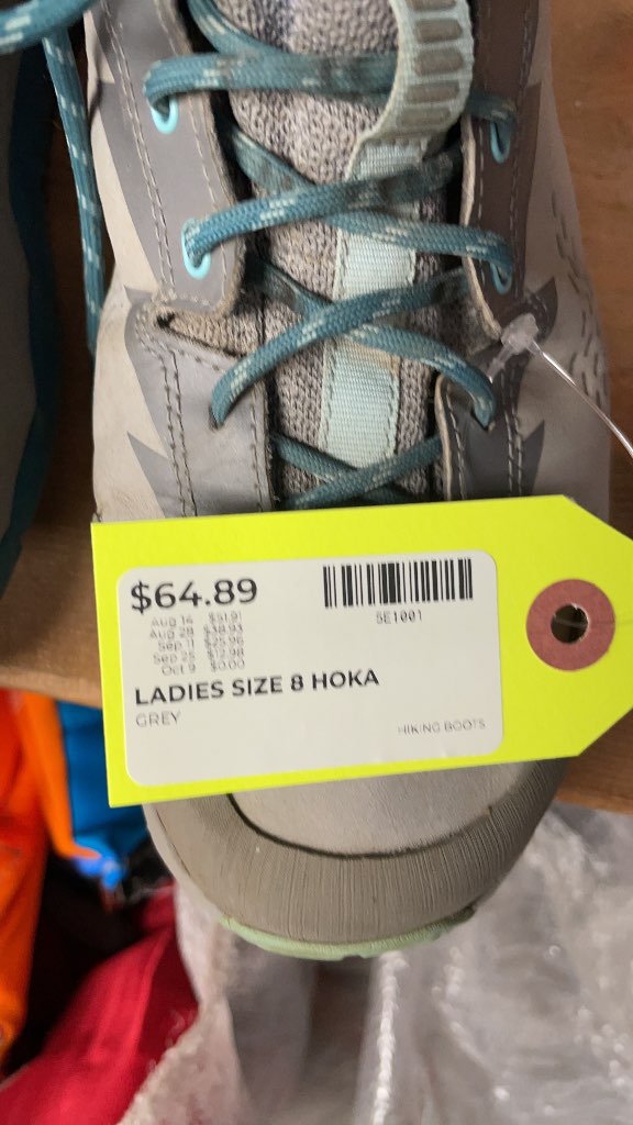 Hoka Ladies Hiking Boots Size 8