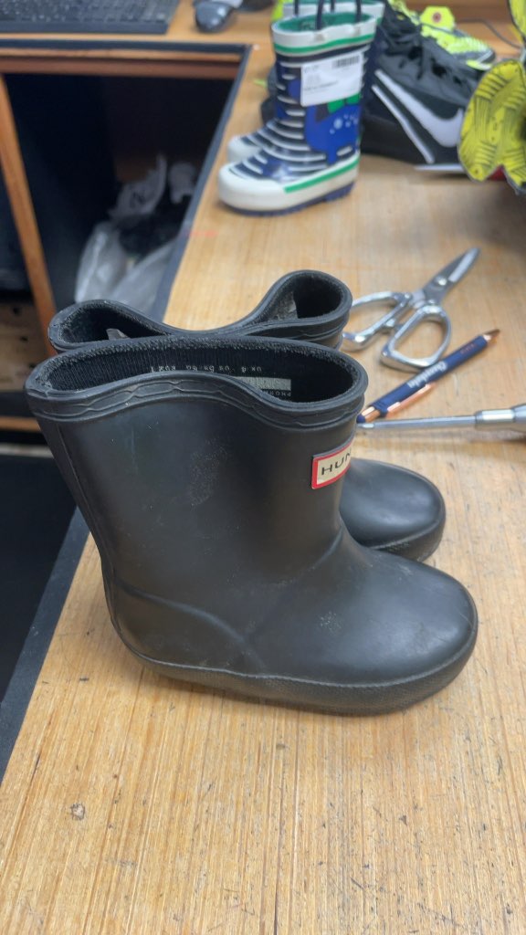 Hunter Kids' Rain Boots - Black, Size 4C