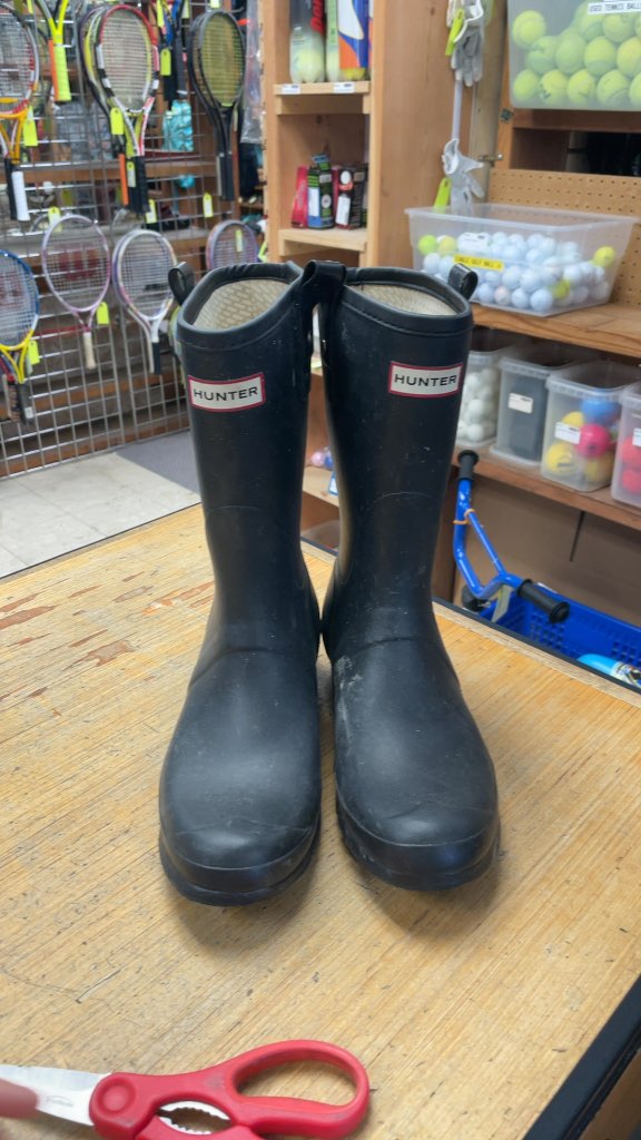 Hunter Ladies Rain Boots - Black, Size 11