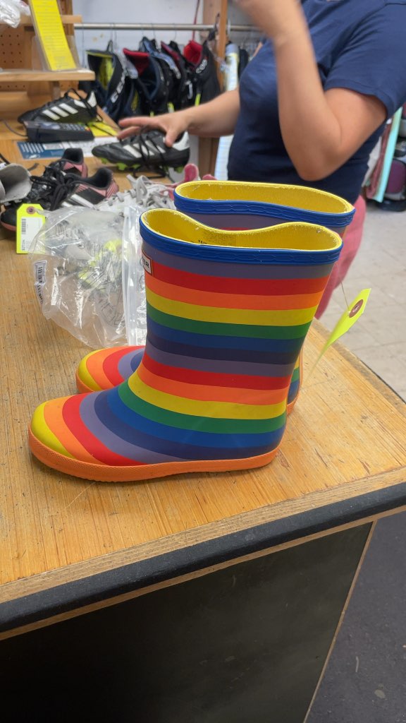 Hunter Rainbow Rain Boots - Size 2