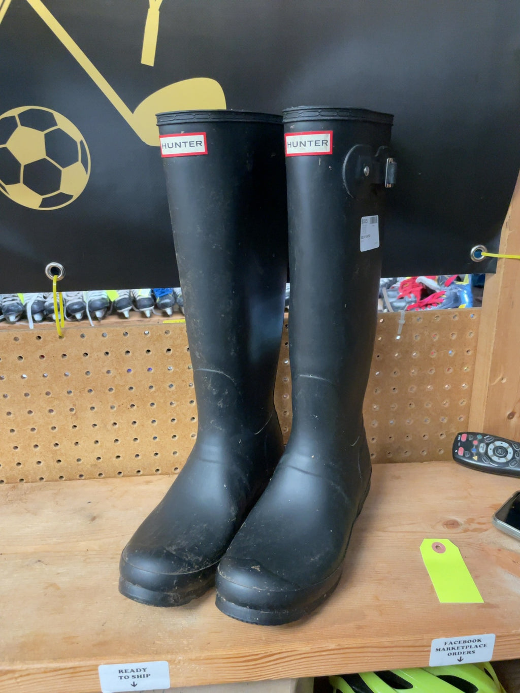Hunter Tall Rain Boots Size 10 Black
