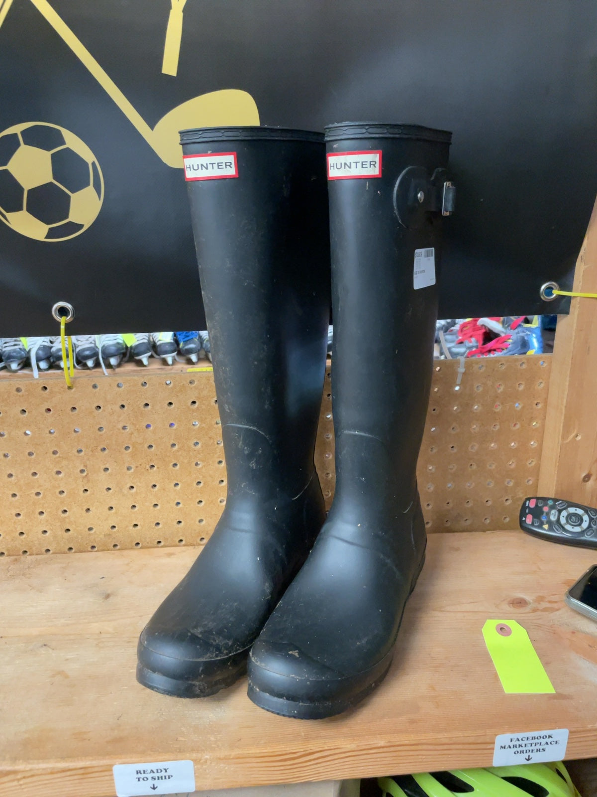 Hunter Tall Rain Boots Size 10 Black
