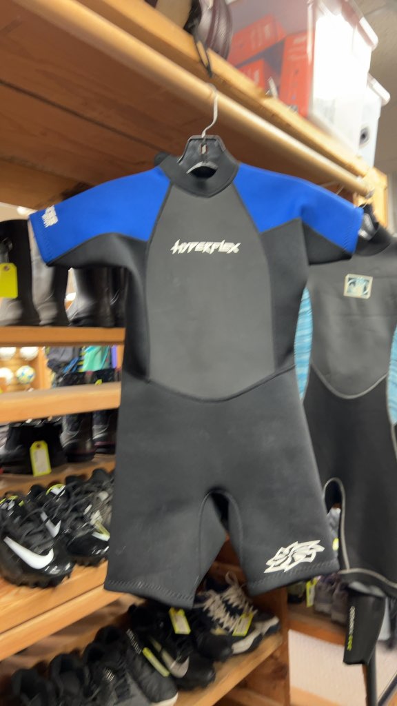 Hyperflex Junior 8 Access 2mm Shorty Wetsuit - Black/Blue