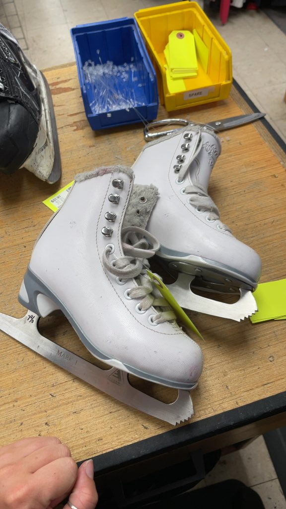 Jackson Cameo 1500 Figure Skates