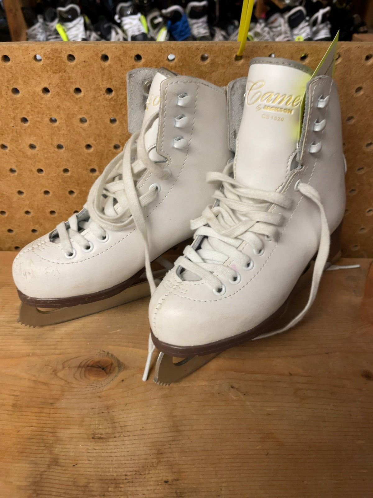 Jackson Cameo Size 13C White Figure Skates