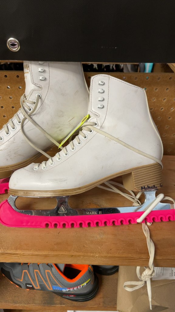 Jackson Cameo White Figure Skates Size 10