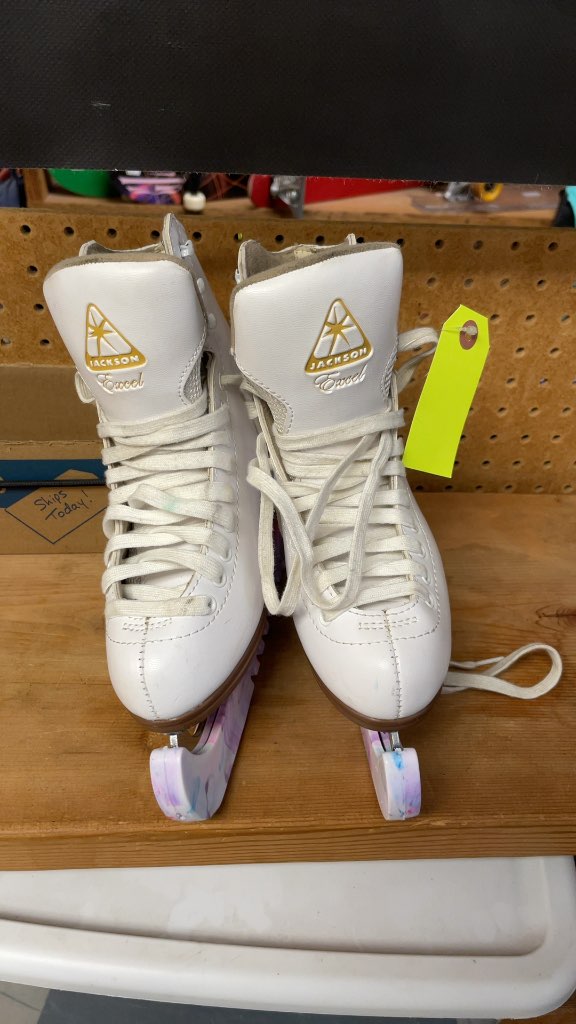 Jackson Excel Figure Skates Size 3