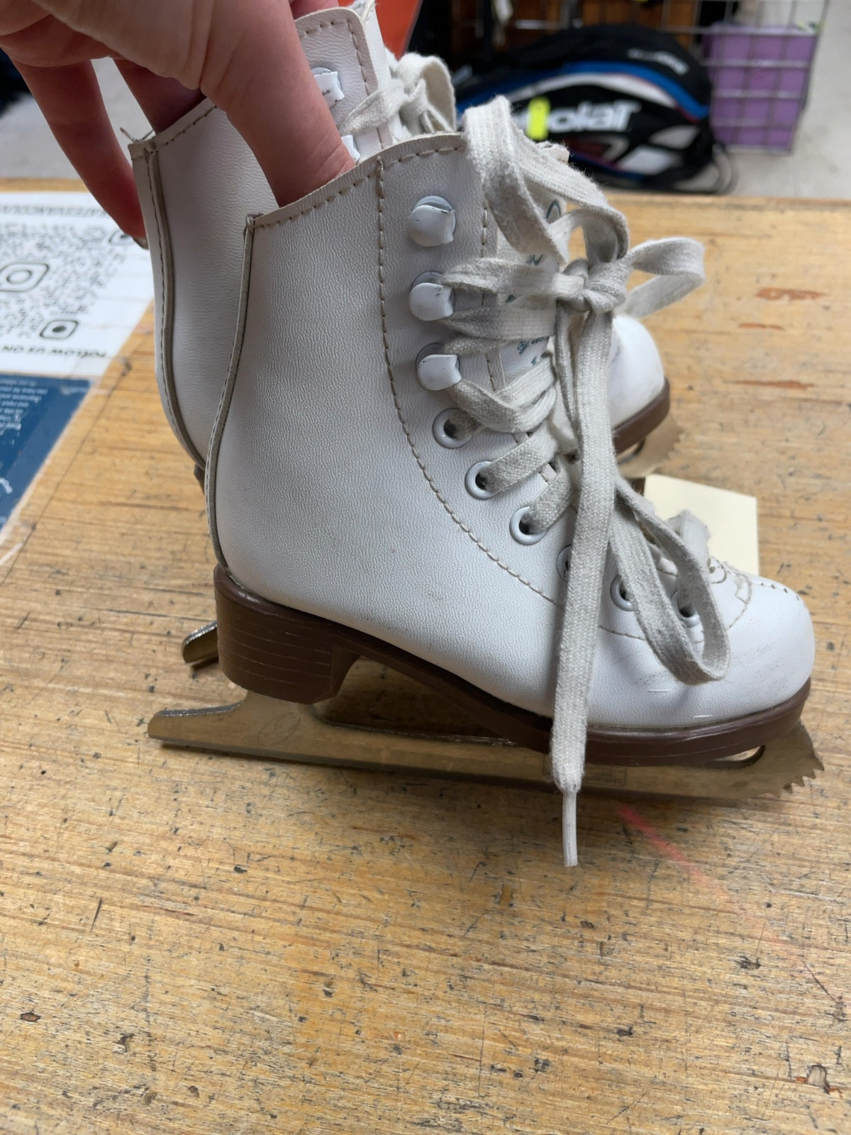 Jackson Figure Skates 8C White