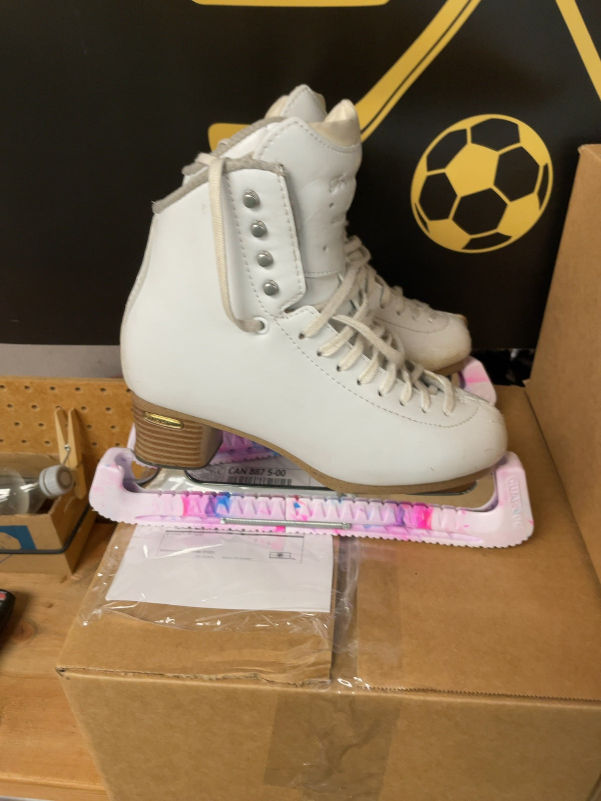Jackson Freestyle Size 5 Figure Skates