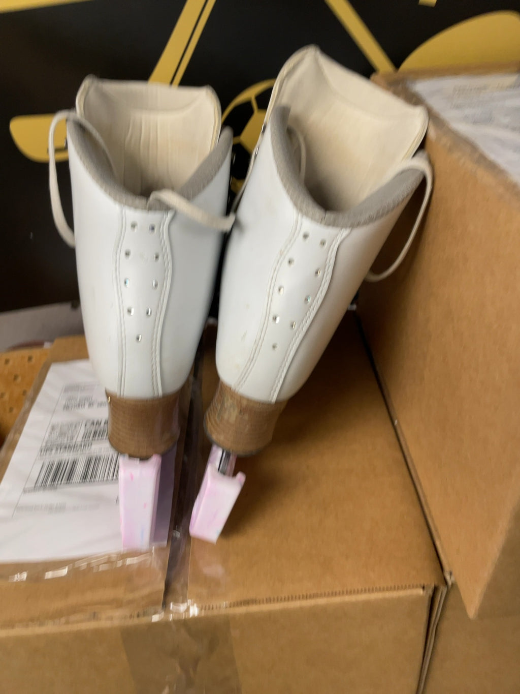 Jackson Freestyle Size 5 Figure Skates