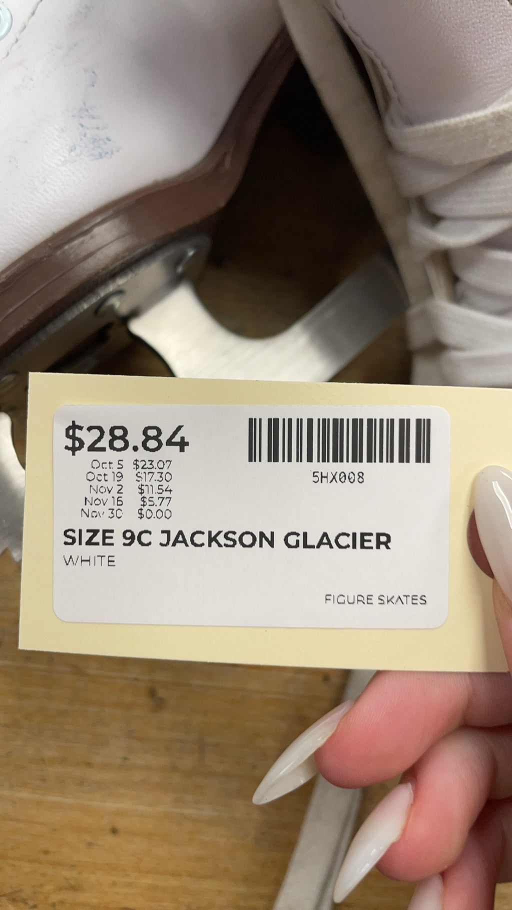 Jackson Glacier 120 9J White Figure Skates