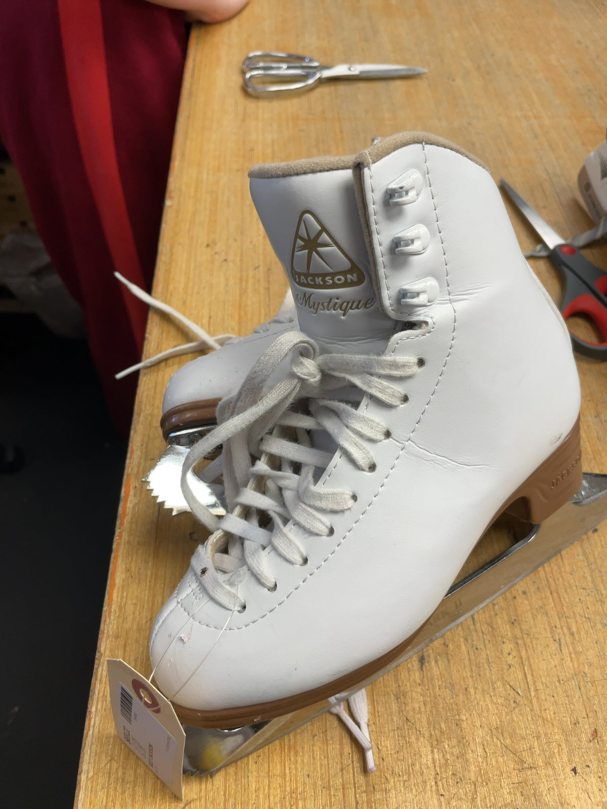 Jackson Mystique Size 3 White Figure Skates