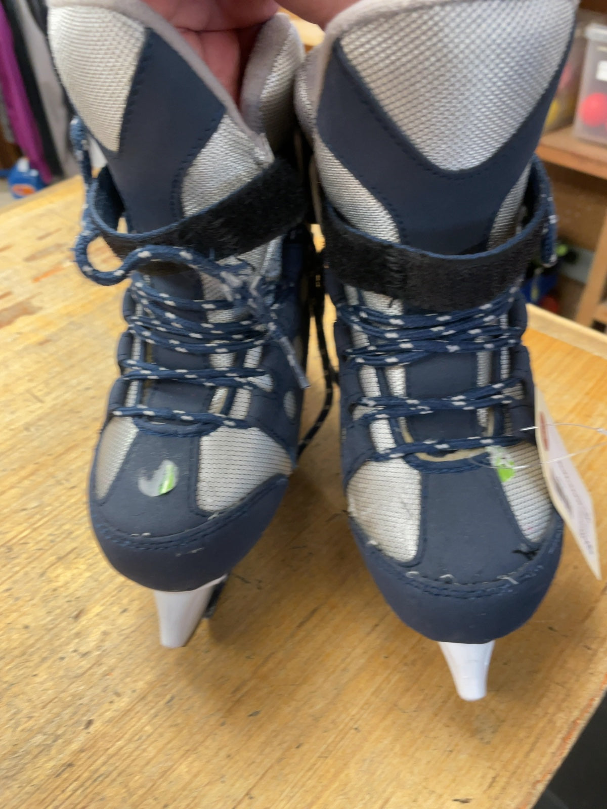 Jackson Softec Size 1 Figure Skates