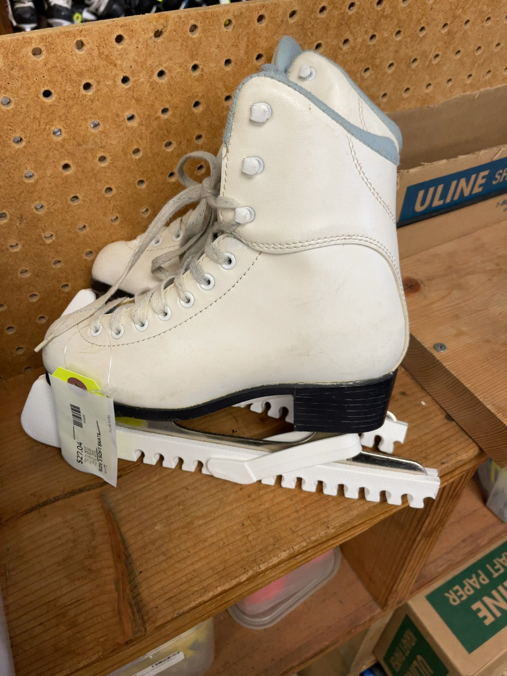 Jackson SoftSkate Size 3 White Figure Skates