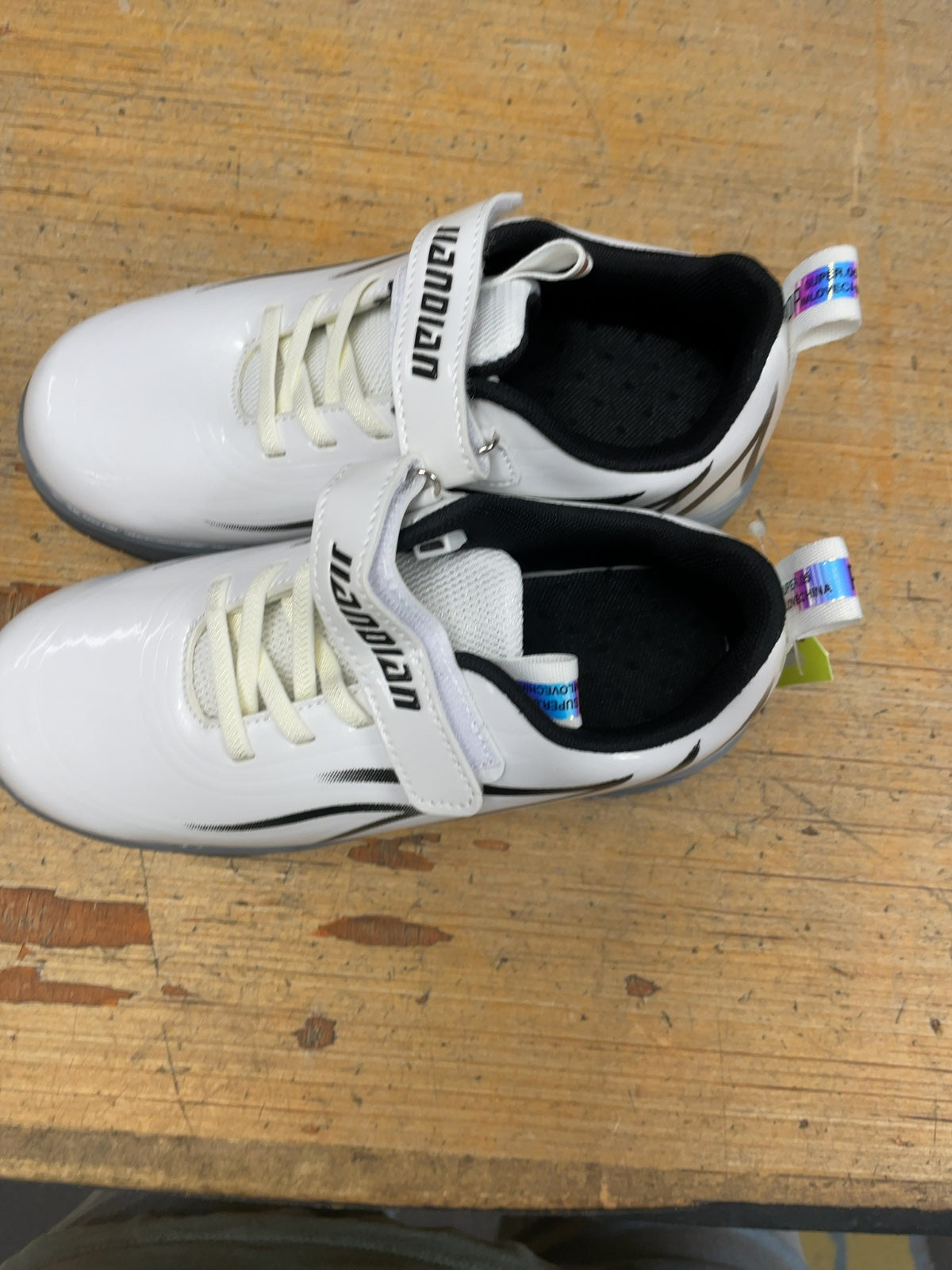 Jiandian Heely Type Roller Shoes Size 35 White