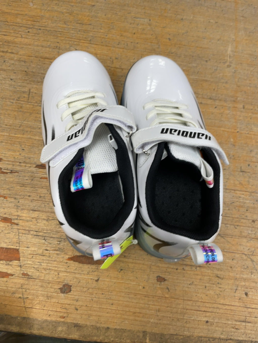 Jiandian Heely Type Roller Shoes Size 35 White