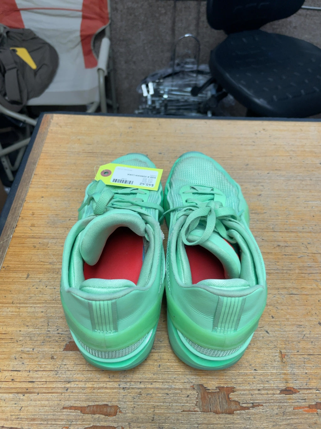 Jordan Luka Basketball Shoes - Size 8 - Green