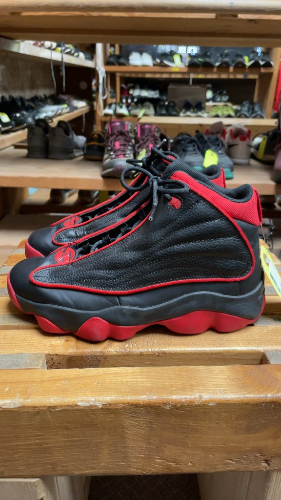 Jordan Pro Strong Black/Red Sneakers - Size 6.5