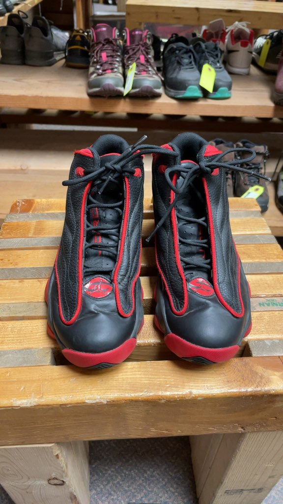 Jordan Pro Strong Black/Red Sneakers - Size 6.5