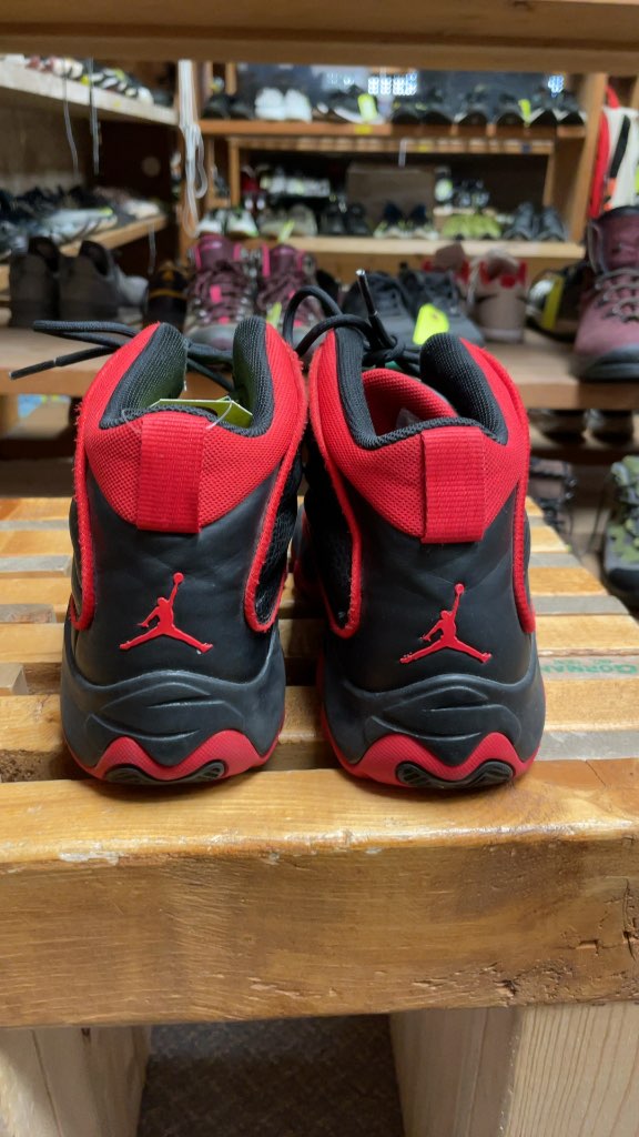 Jordan Pro Strong Black/Red Sneakers - Size 6.5