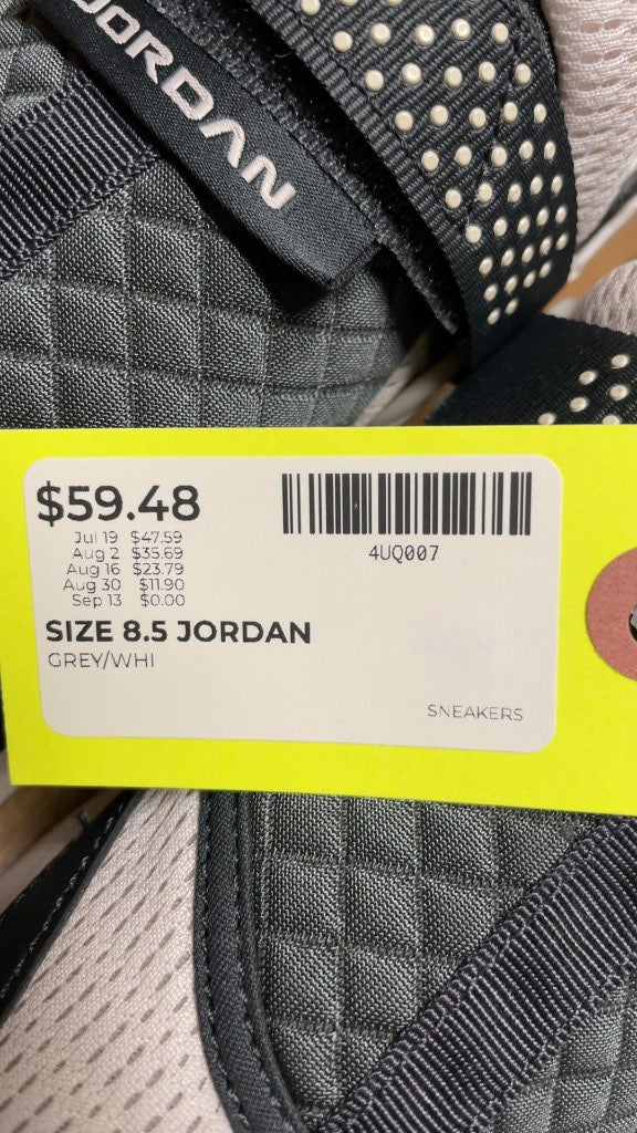 Jordan Trunner LX Sneakers - Grey/White - Size 8.5