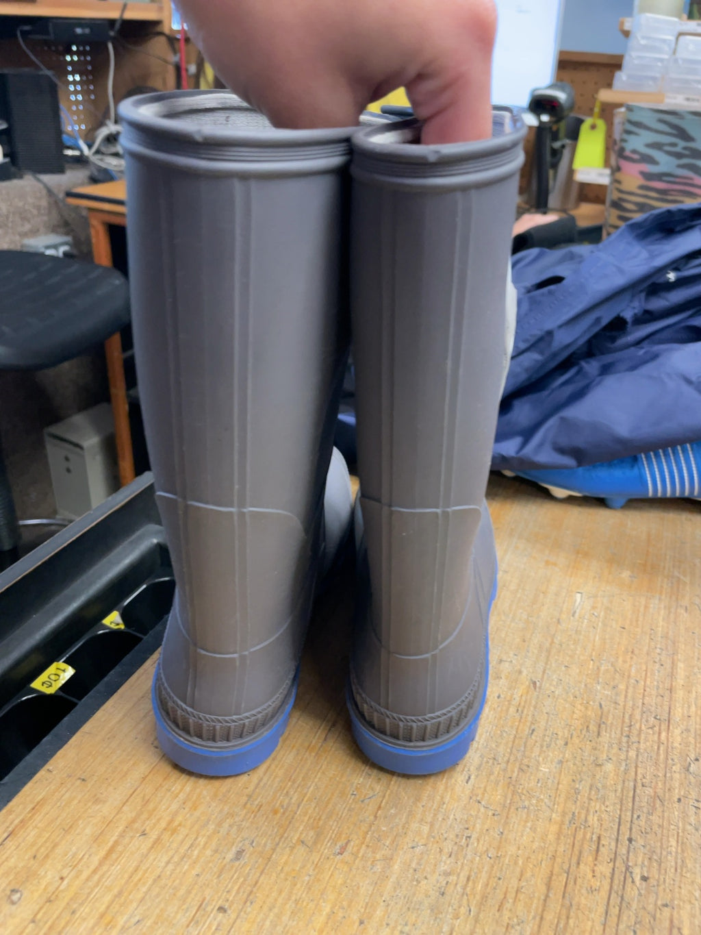 Kamik Rain Boots Size 5 Grey/Blue