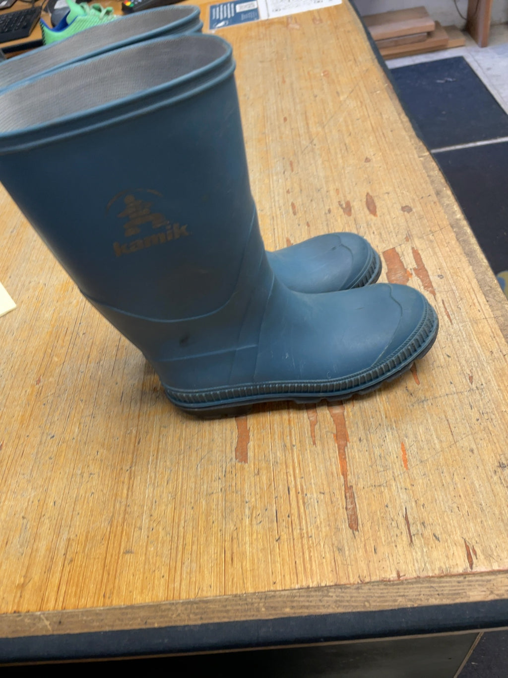 Kamik Rainboot Size 2 Blue