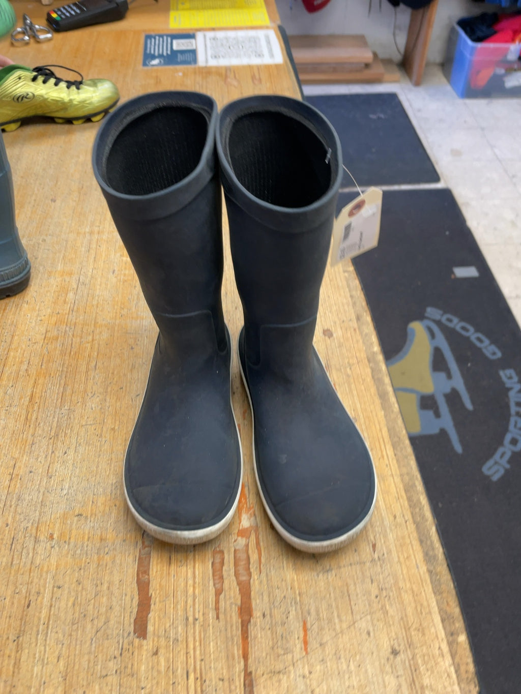 Kamik Rainboot Size 3 Navy