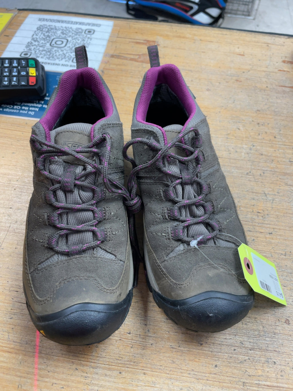 Keen Women's Hiking Shoes - Size 7