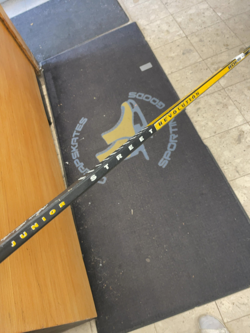 Koho Street Revolution Junior RH Road Hockey Stick