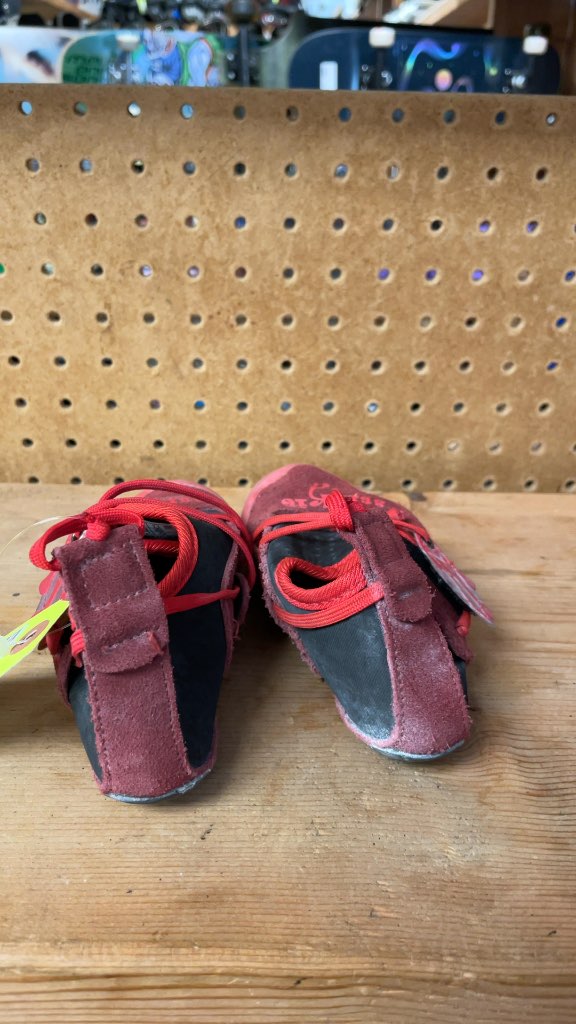 La Sportiva Gripit Kids' Rock Climbing Shoes - Size 12-13C