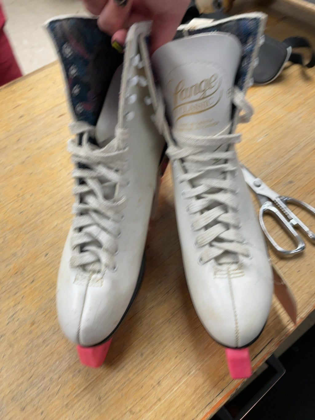 Lange Classic Size 8 Figure Skates