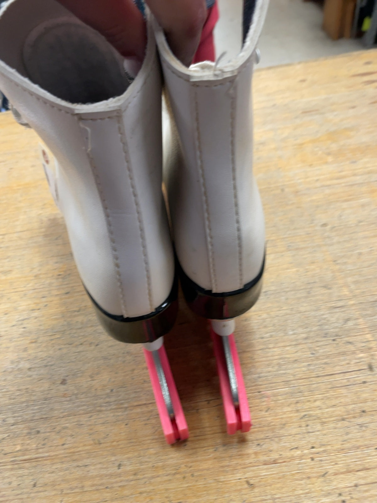 Lange Classic Size 8 Figure Skates