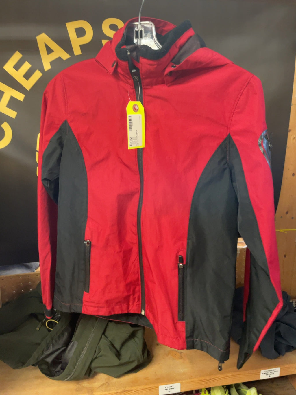 Leader Rain Jacket Size XS Red