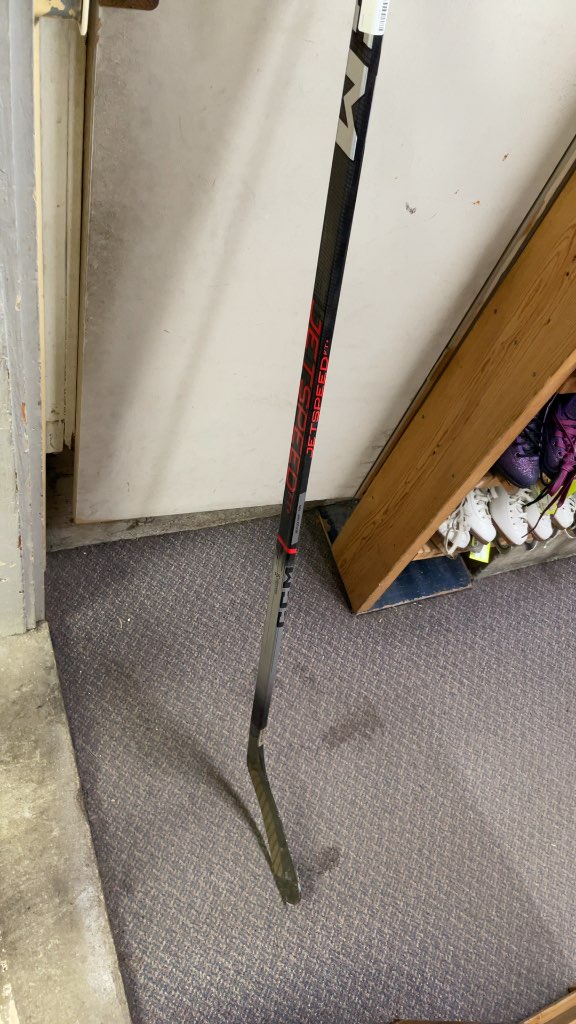Left Hand CCM JetSpeed FT+ Hockey Stick - 85 Flex P29