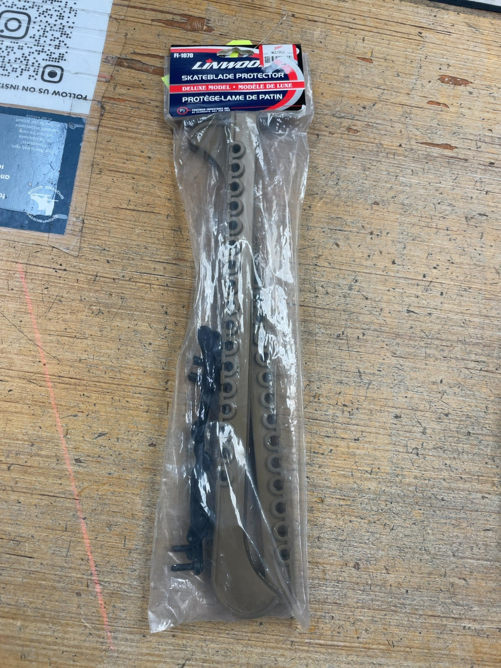 Linwood Deluxe Model Multiple Skate Guards
