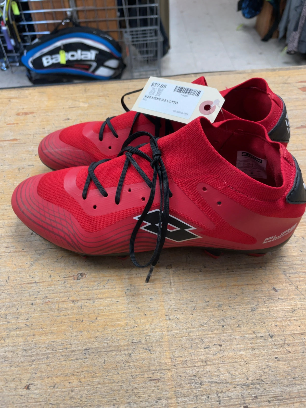 Lotto Pure Mens 9.5 Red Soccer Cleats
