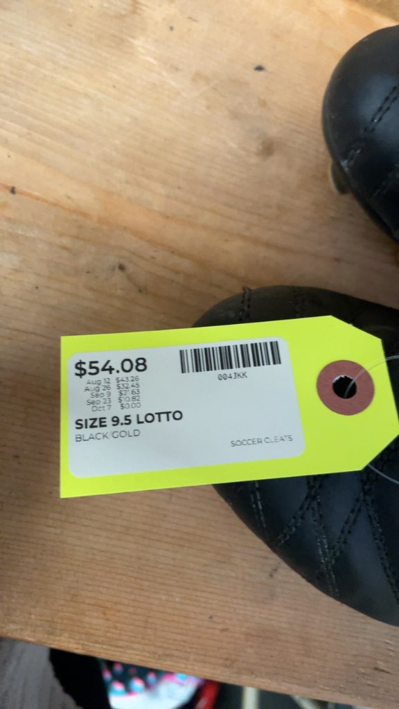 Lotto Soccer Cleats - Black/Gold - Size 9.5