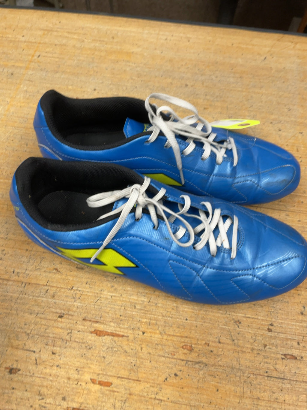 Lotto Soccer Cleats Size 9 US Men's Blue/Green