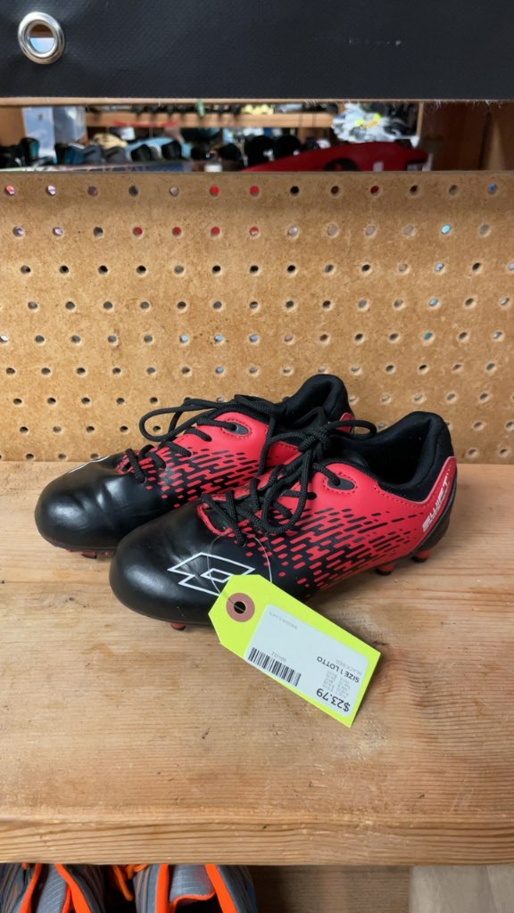 Lotto Swift Soccer Cleats - Size 1