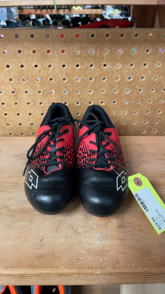 Lotto Swift Soccer Cleats - Size 1